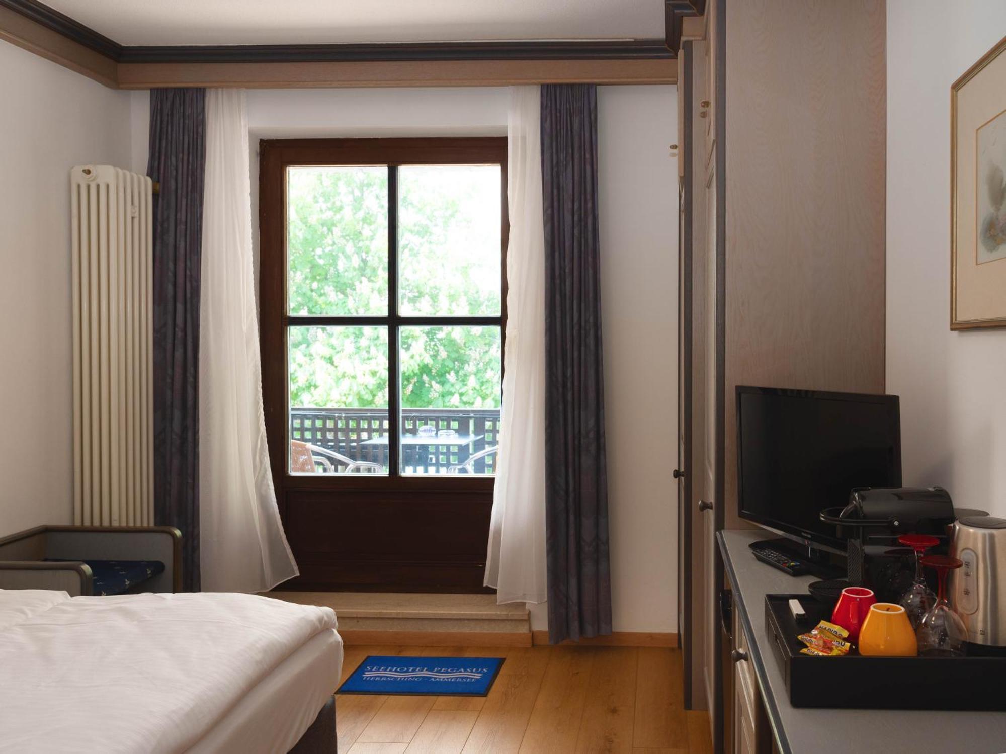 Seehotel Pegasus Herrsching am Ammersee Ngoại thất bức ảnh